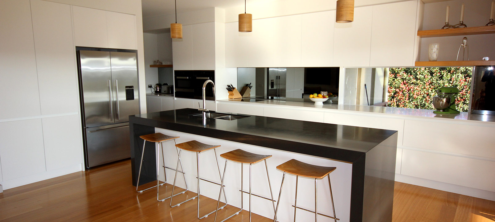 Ways in Which Hourly Maid Service in Dubai Can Help You Offer Maids